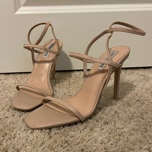 Steve Madden Nectur Heeled Sandals